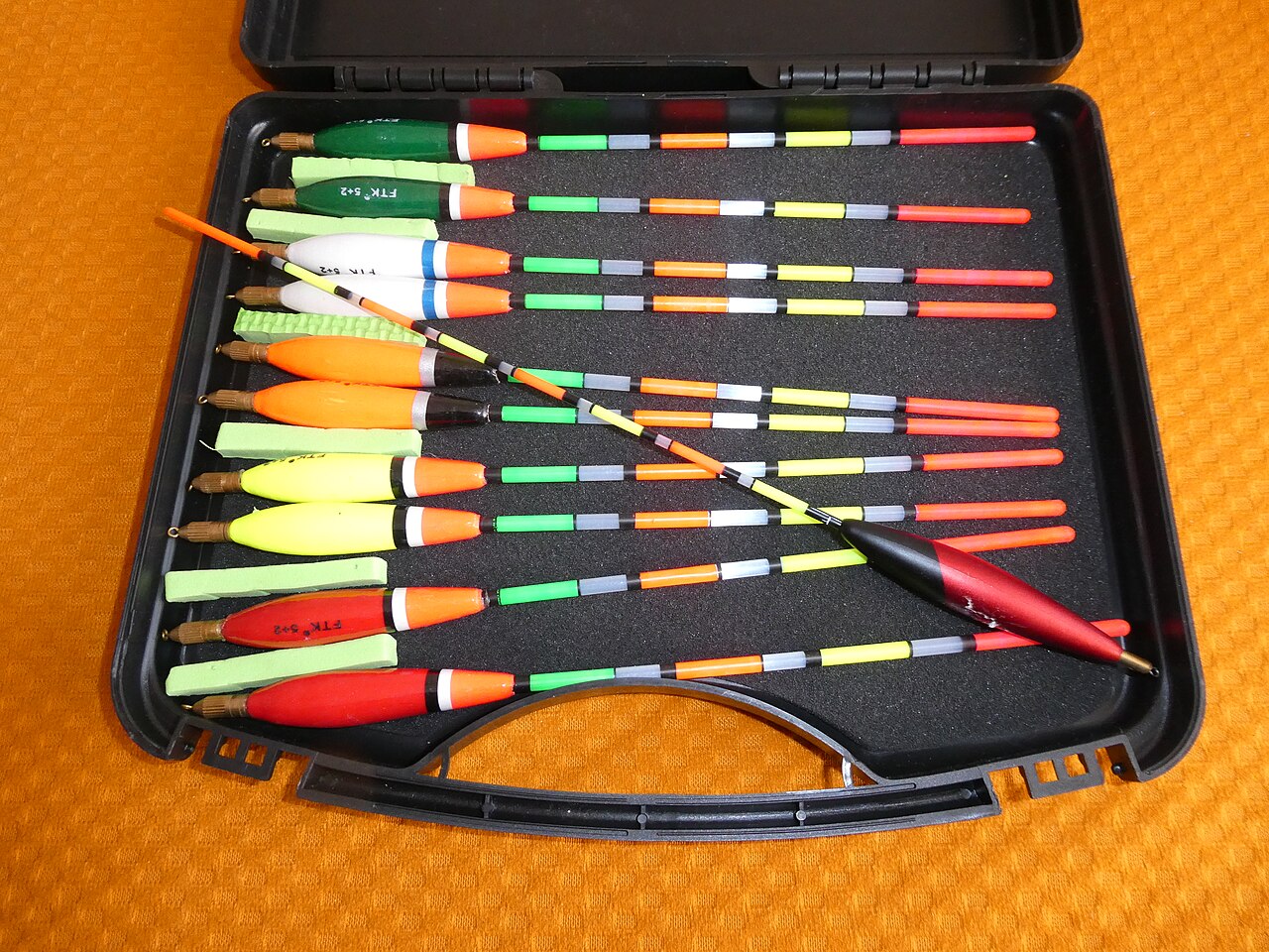 Pêche à l'Anglaise : Technique Waggler et Flotteur Coulissant